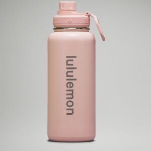 Lululemon Back To Life 32oz Sport Bottle